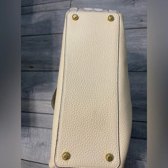 Coach Cream and Tan Hobo shoulder Bag - Picture 6 of 12